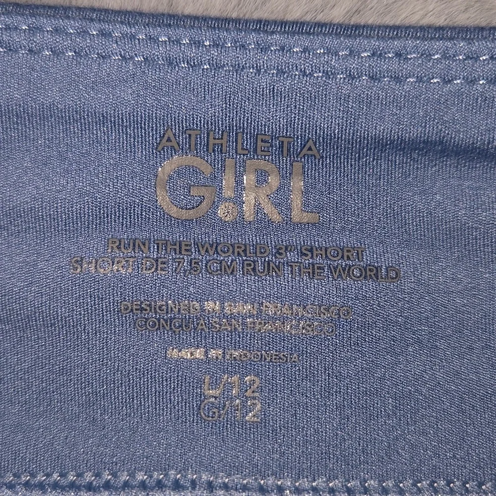 Athleta Girl Run The World Shorts, Girls Large, Great Condition
